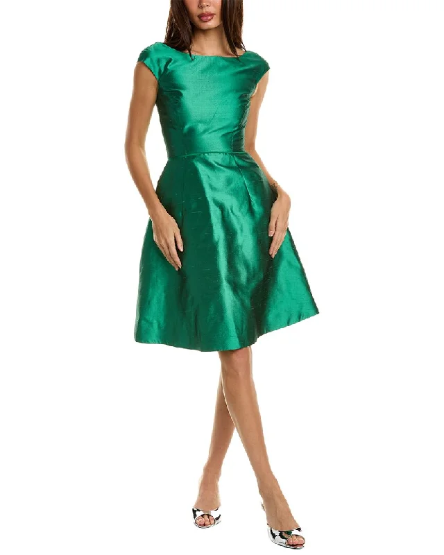  Women's Elegant Evening OutfitOscar de la Renta Silk A-Line Dress Women's Elegant Evening Outfit