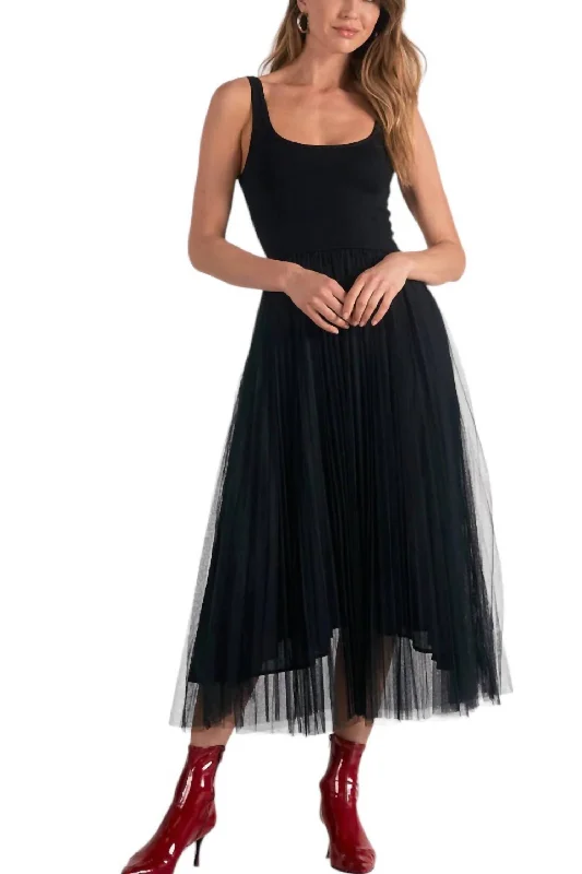  Trendy Athleisure Clothing For WomenMaxi Tulle Tank Dress In Black Trendy Athleisure Clothing For Women