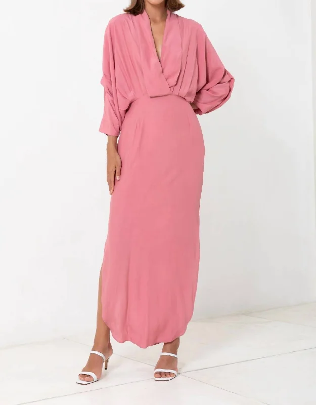  Trendy Online BoutiquesPlunge Dress In Rosa Trendy Online Boutiques