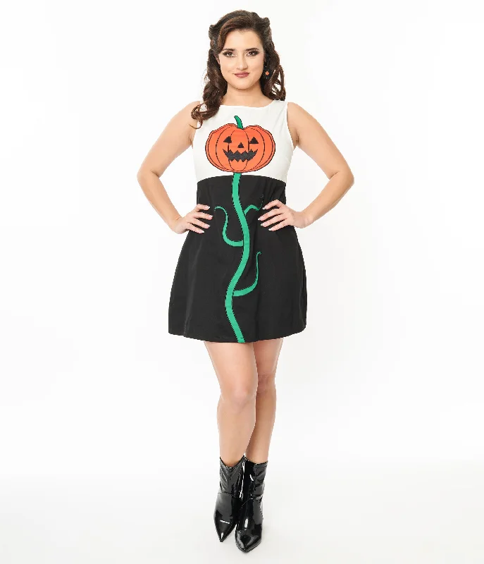  Women's Clothing Online SaleSmak Parlour 1960s Black & White Pumpkin Head Shift Dress Women's Clothing Online Sale