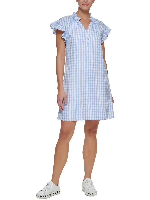  Women's Plus-Size AttireWomens Checkered V-Neck Shift Dress Women's Plus-Size Attire