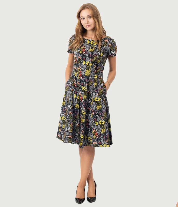  Women's Cozy Outfit For LoungingBlack & Botanical Butterfly Print Swing Dress Women's Cozy Outfit For Lounging