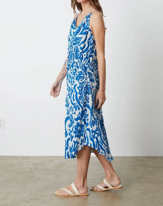  High-End Women's ApparelVelvet Sasha Henna Gauze Printed Maxi In Blue High-End Women's Apparel