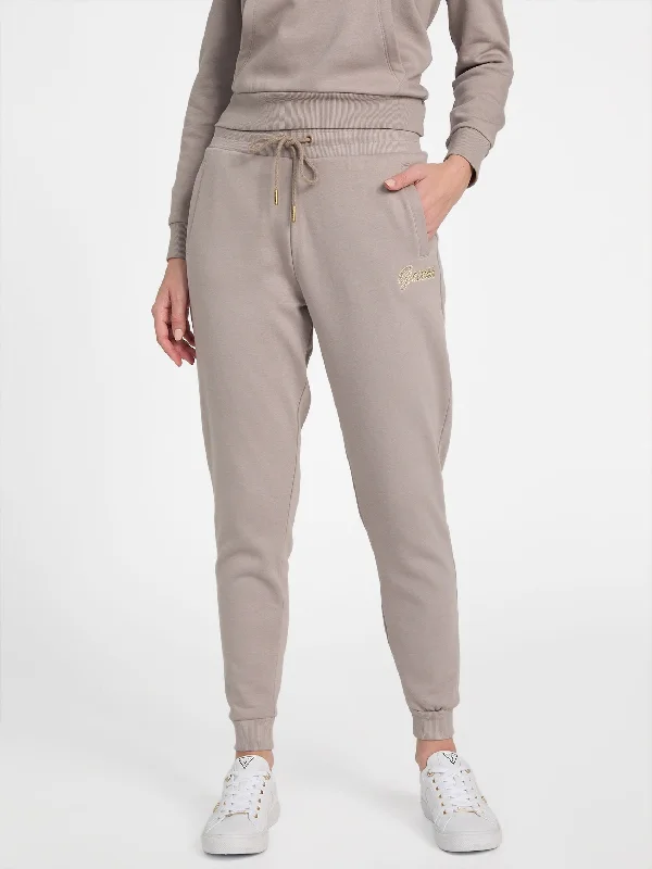  Vintage-Inspired GarmentsEco Itzel Joggers Vintage-Inspired Garments