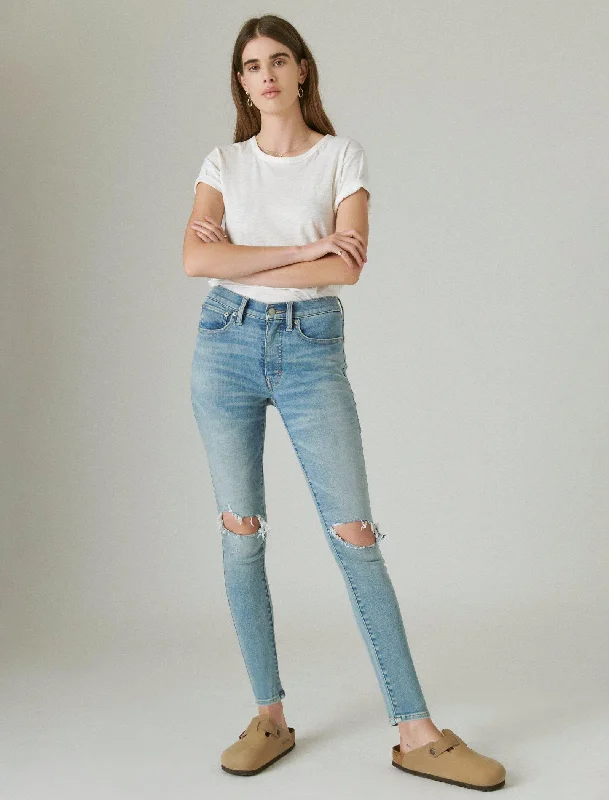  Vintage-Inspired Women's ClothesLucky Brand Womens High Rise Bridgette Skinny Vintage-Inspired Women's Clothes