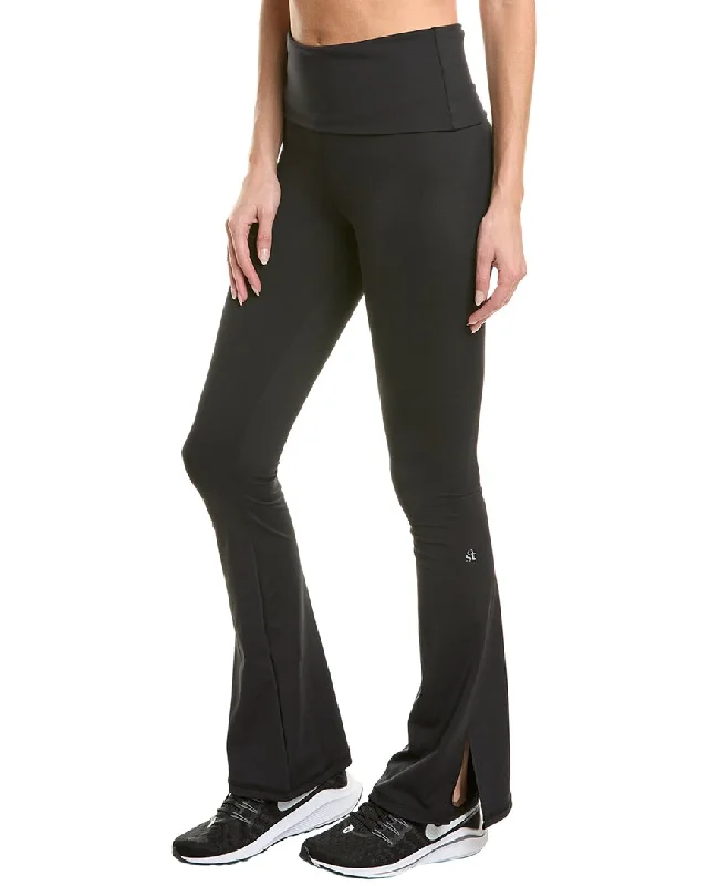  Women's Elegant GarmentsSTRUT THIS Rollover Pant Women's Elegant Garments